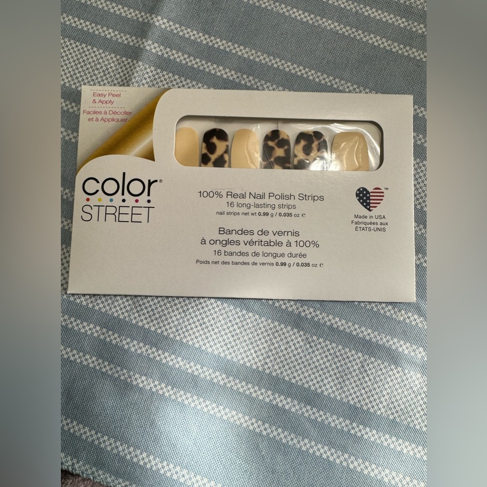 Color Street nails. Show and Shells.